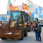 Ex Ilva, prosegue la protesta a Cornigliano: in settimana possibile nuovo incontro a Roma Sciopero lavoratori ex Ilva