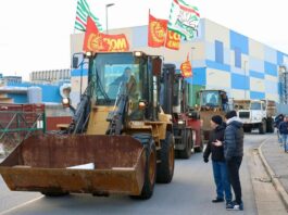Genova, sciopero lavoratori ex Ilva: traffico in tilt a Cornigliano Sciopero lavoratori ex Ilva