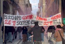 Genova, sciopero studentesco in centro: chiusure al traffico Sciopero studentesco Genova