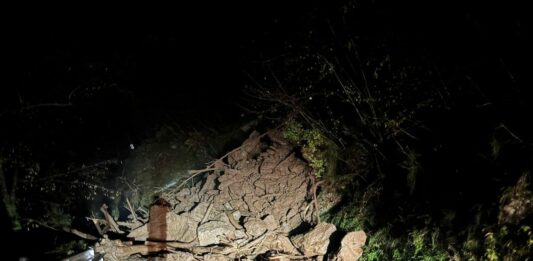 Frana a Moneglia, Aurelia bloccata nella notte e traffico in tilt frana maltempo genova