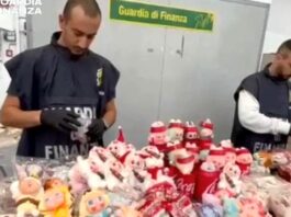 Labubu, maxi sequestro della Guardia di Finanza a Genova Labubu sequestro