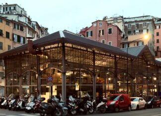Mercato del Carmine Genova