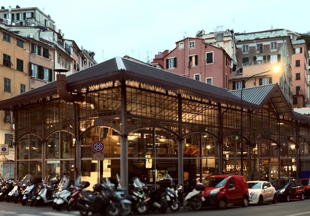 Mercato del Carmine Genova