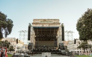 Palco piazza della Vittoria Capodanno 2026