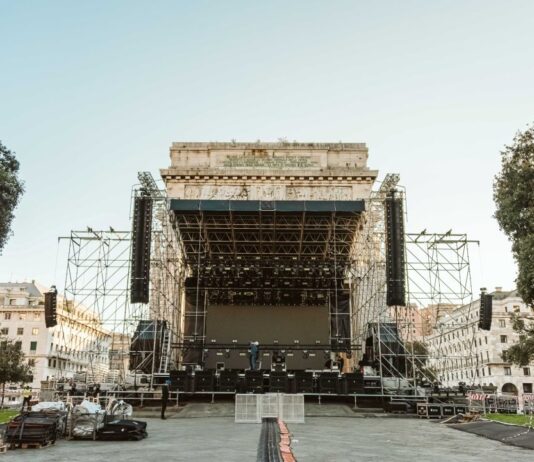 Capodanno 2026, in allestimento il palco in piazza della Vittoria Palco piazza della Vittoria Capodanno 2026