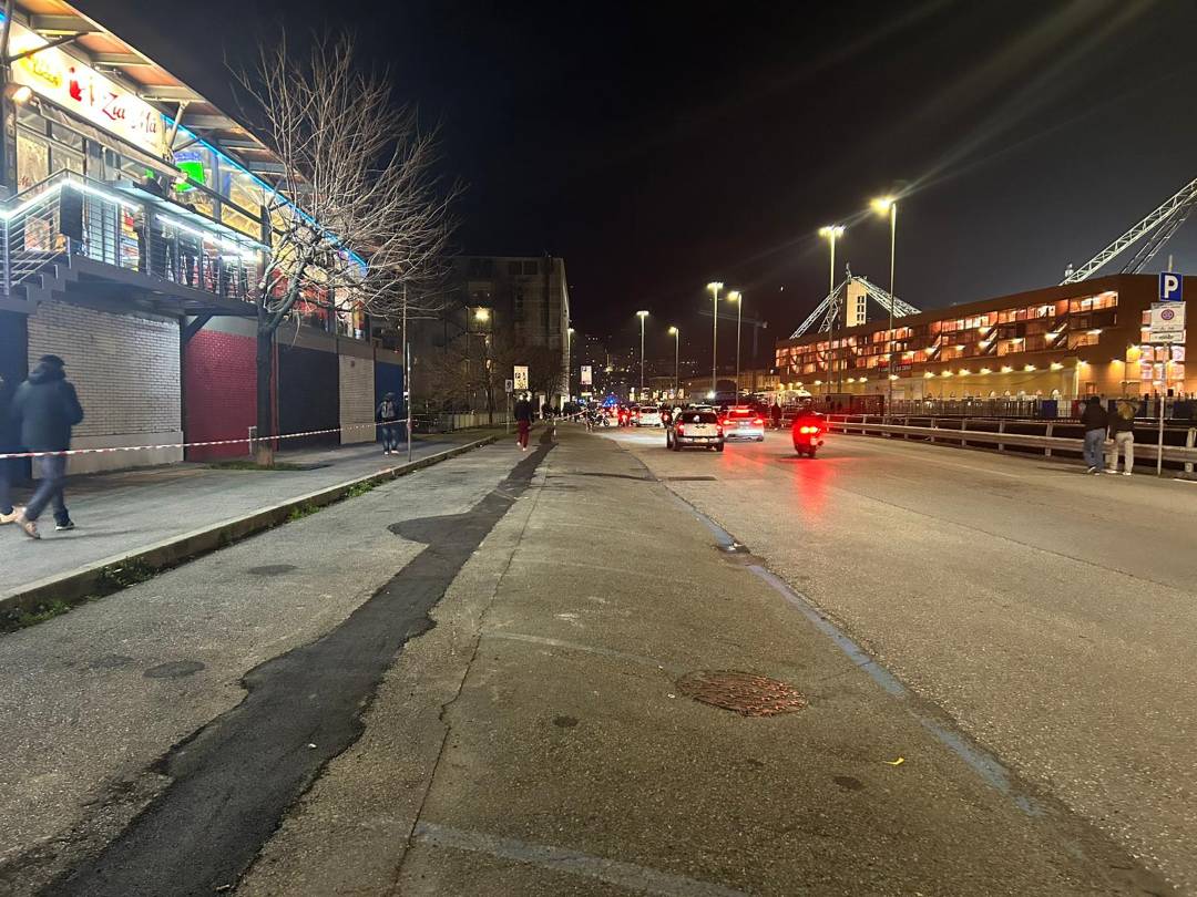 Parcheggi via Monnet