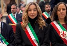 Genova, la sindaca Salis in udienza in Vaticano con Papa Leone XIV Salis incontro Papa Leone