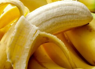 Salute, Bassetti e la banana contro i fuffa guru di Tik Tok banana