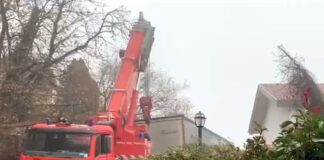 Busalla, camion bloccato a Salvarezza, arrivano i vigili del fuoco camion bloccato salvarezza