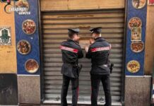 Genova, chiuso per 90 giorni il ristorante dello spaccio a Prè carabinieri locale chiuso via prè genova