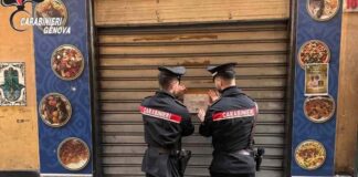 Genova, chiuso per 90 giorni il ristorante dello spaccio a Prè carabinieri locale chiuso via prè genova