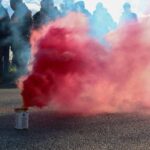 Ex Ilva, a Cornigliano prosegue il blocco con presidio, chiusa la Guido Rossa fumogeno ex ilva