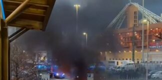 Scontri prima di Genoa – Inter, 15 feriti tra le forze dell’ordine, indagini in corso marassi scontri genoa inter