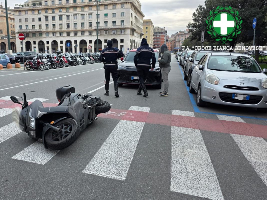 incidente via Diaz genova foce