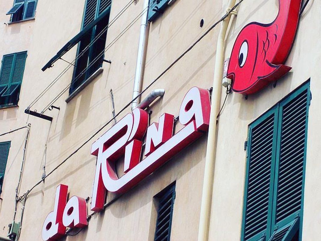 Genova, chiuso il ristorante Da Rina sulle Mura delle Grazie da Rina ristorante genova