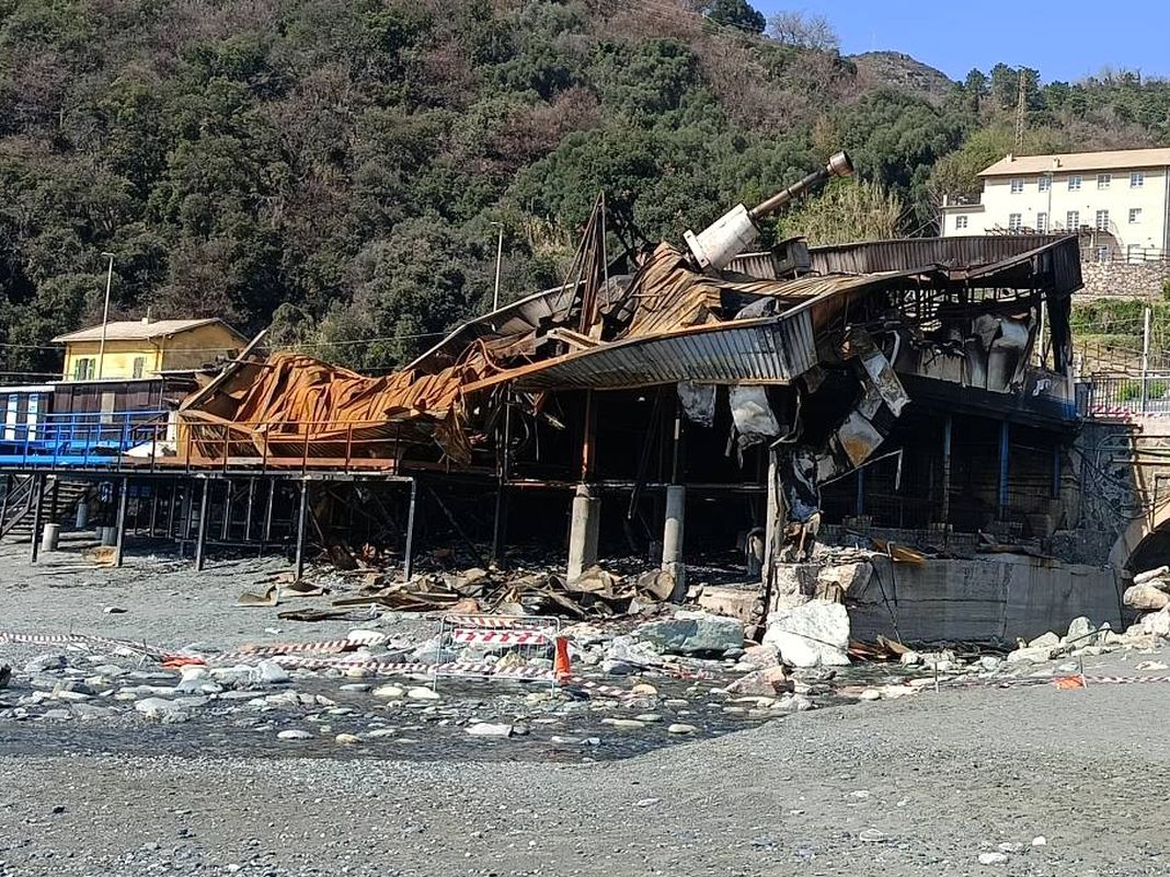 Genova, indagini sull’incendio che ha distrutto la pizzeria Pomò a Vesima pizzeria pomò incendio marzo 2026