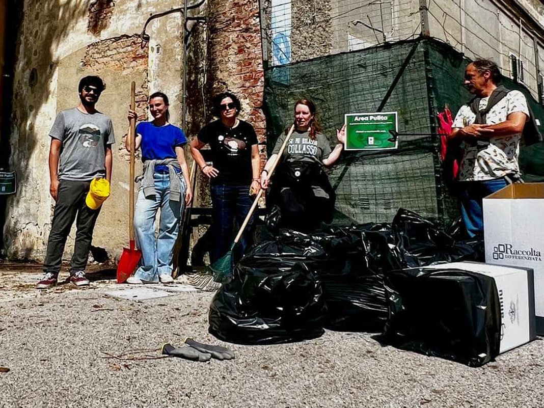Genova, Legambiente pulisce il Parco urbano del Lagaccio Legambiente pulizia gavoglio