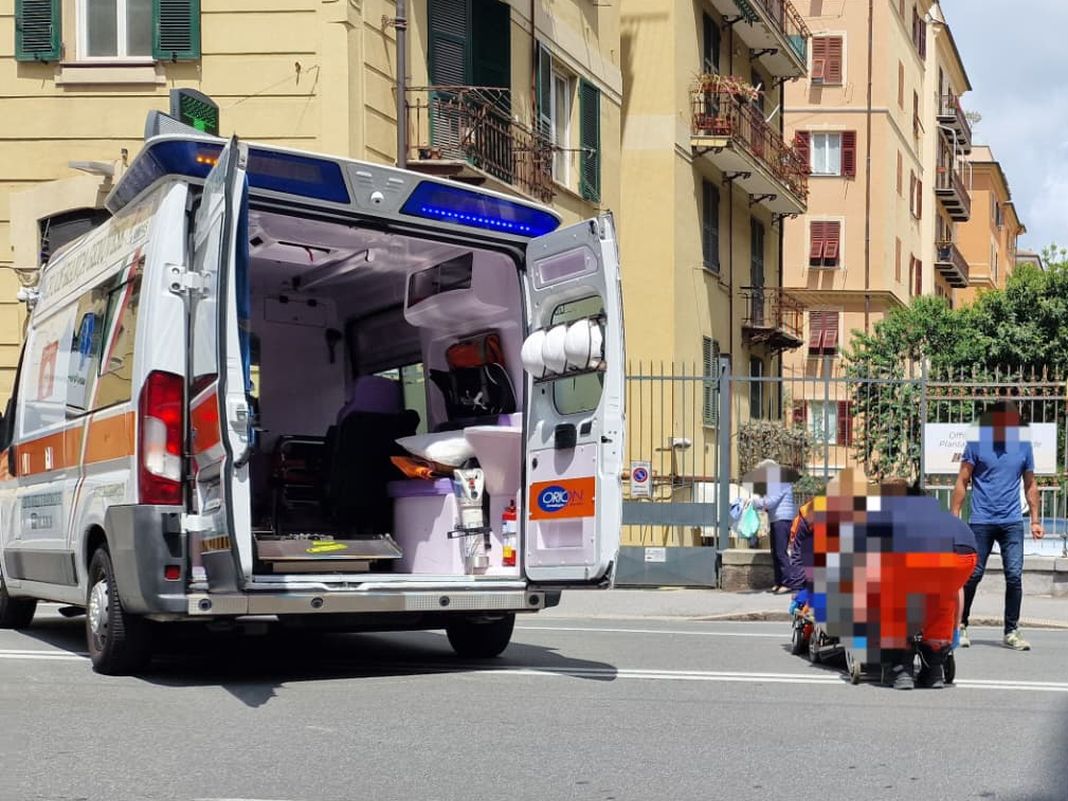 Genova, anziano travolto mentre attraversa la strada alla Foce anziano investito foce 18 aprile 2026