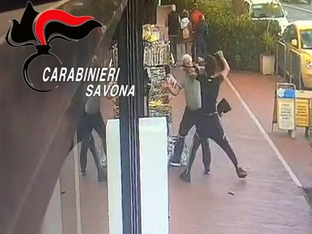 Borghetto Santo Spirito, edicolante aggredito, un arresto borghetto santo spirito aggressione edicola