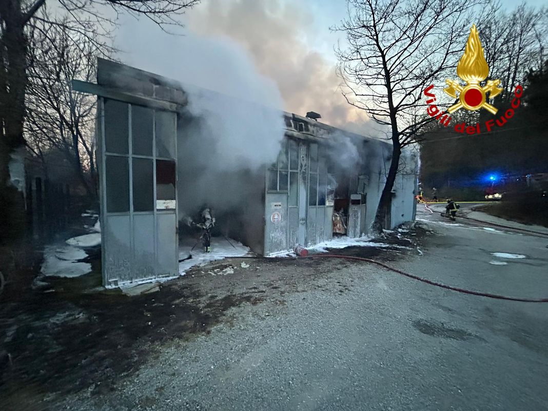 Torriglia, incendio distrugge baracca a Badaracco