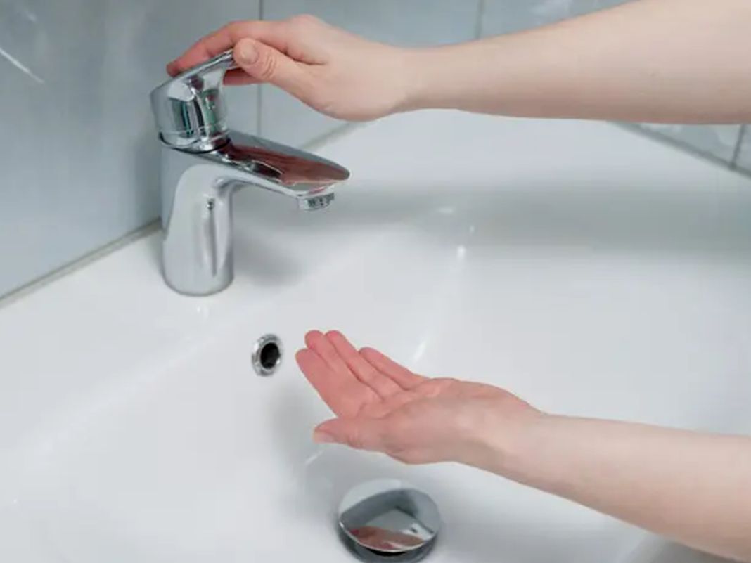 Bolzaneto, rubinetti senza acqua martedì 19 maggio rubinetto a secco, no acqua