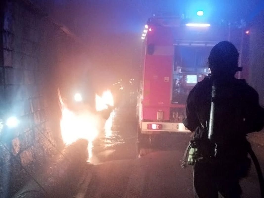 vigili fuoco incendio gallerie moneglia deiva