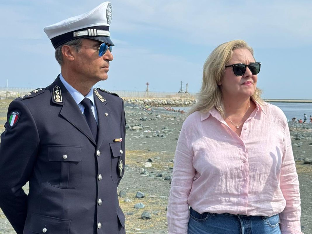 Genova, controlli sulle spiagge del Ponente, il Comune: più sicurezza Arianna Viscogliosi spiaggia Multedo