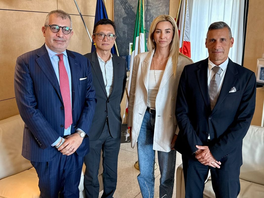 Sampdoria, la sindaca Silvia Salin incontra a Tursi il proprietario Joseph Tey Salis sampdoria joseph tey